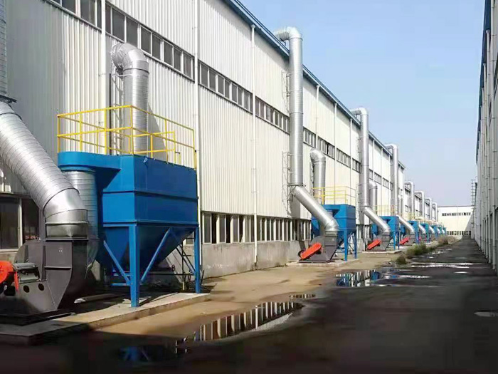 制藥廠粉碎機氣箱式脈沖除塵器